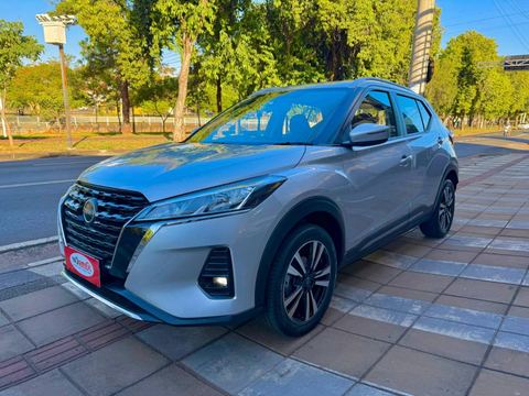 NISSAN KICKS 2023
